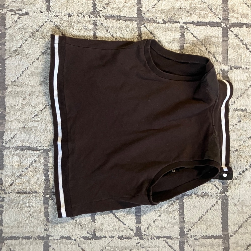 Vest - Picture 2 of 3